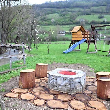 Una National Park Apartment Bihać Екстериор снимка