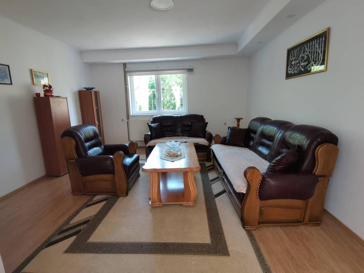 Una National Park Apartment Bihać Екстериор снимка